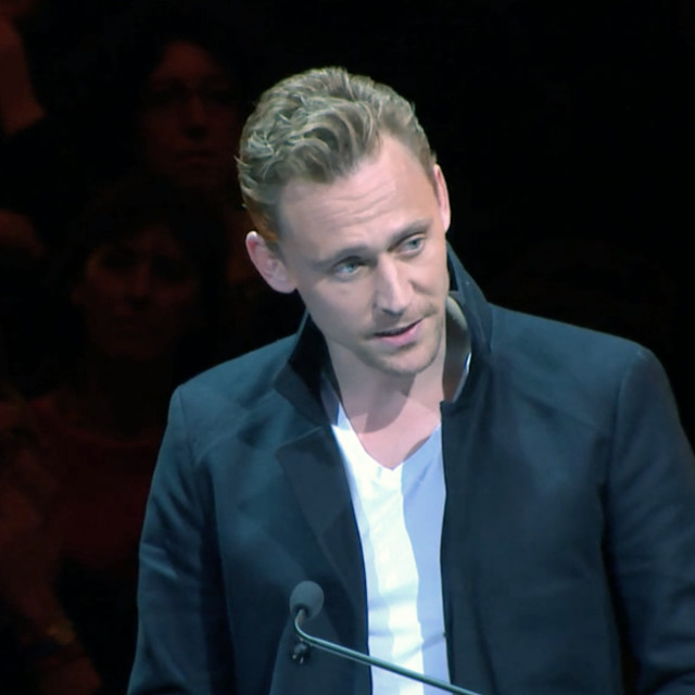 Photo of Tom Hiddleston